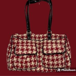 Vera Bradley Quilted Red and Cream Shoulder Bag | Floral Lined